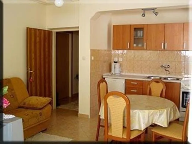 Apartment In Kampor With Sea View, Terrace, Air Conditioning, Wi-Fi 0*,